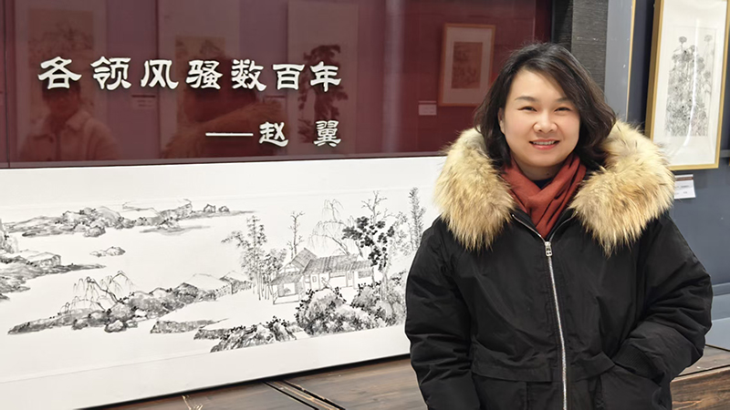 仇秀文：双岗建功践初心，以美润心育桃李